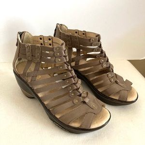 Jambu ankle sandals
